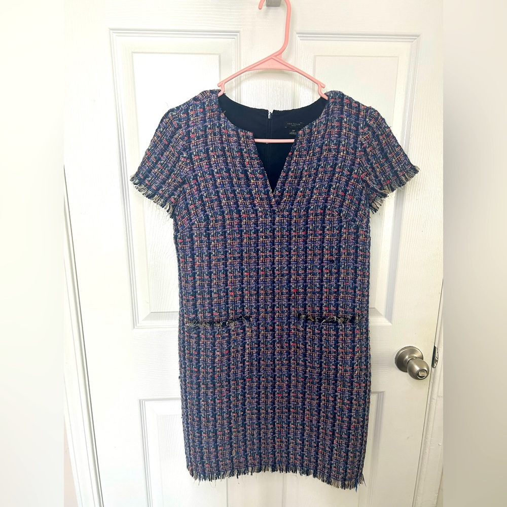 Ann Taylor classy knitted dress